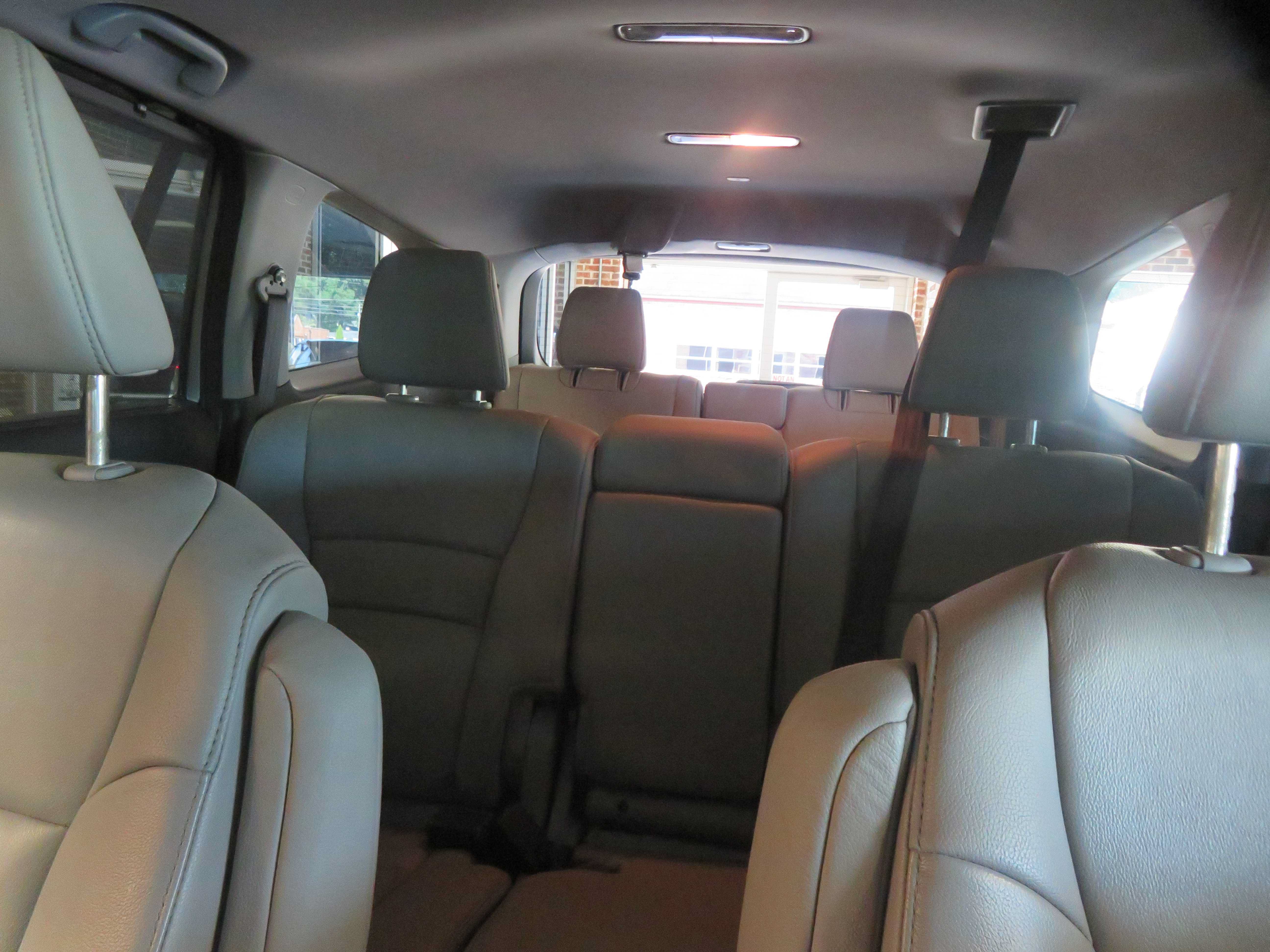 Used 2017 Honda Pilot Touring image 48