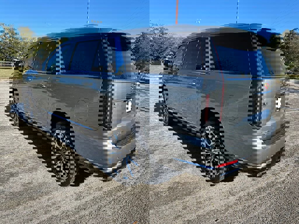 New 2026 Cadillac Escalade ESV Luxury w/ Touring Package image 3