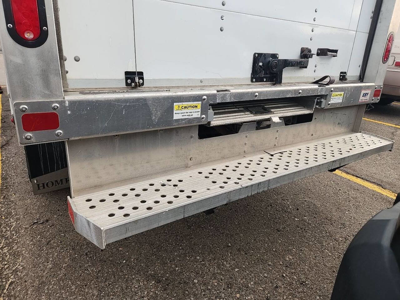 Used 2020 Ford Transit 350 image 10