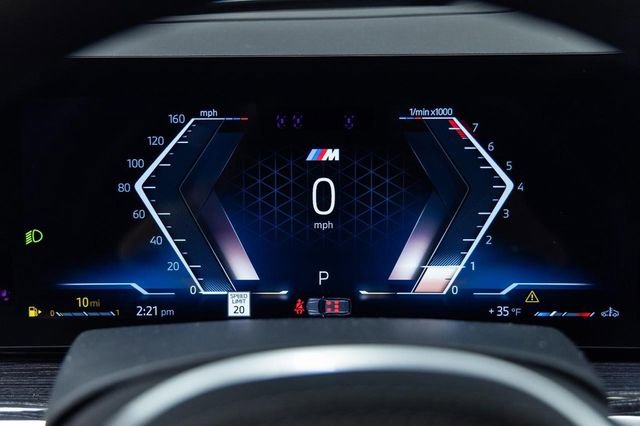 New 2026 BMW X5 xDrive40i w/ M Sport Package video 2