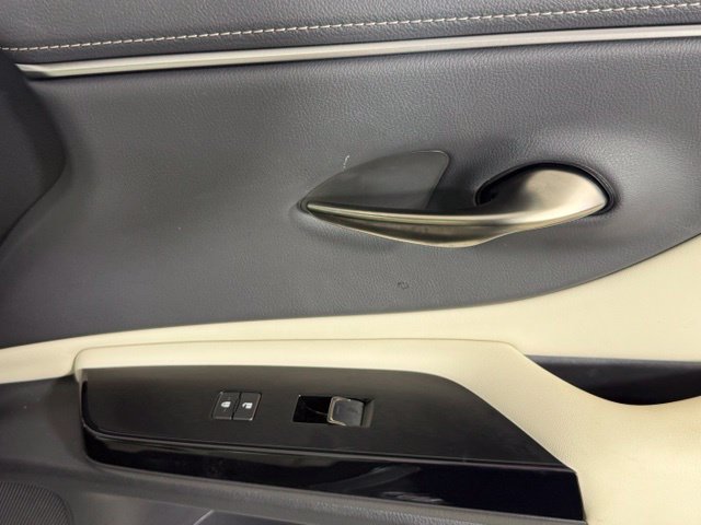 Certified 2025 Lexus ES 350 w/ Premium Package FWD image 32