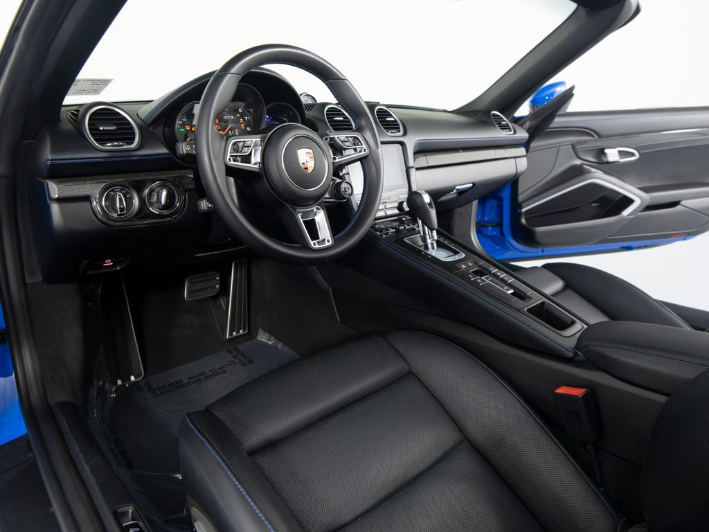 Certified 2025 Porsche 718 Boxster GTS RWD image 15