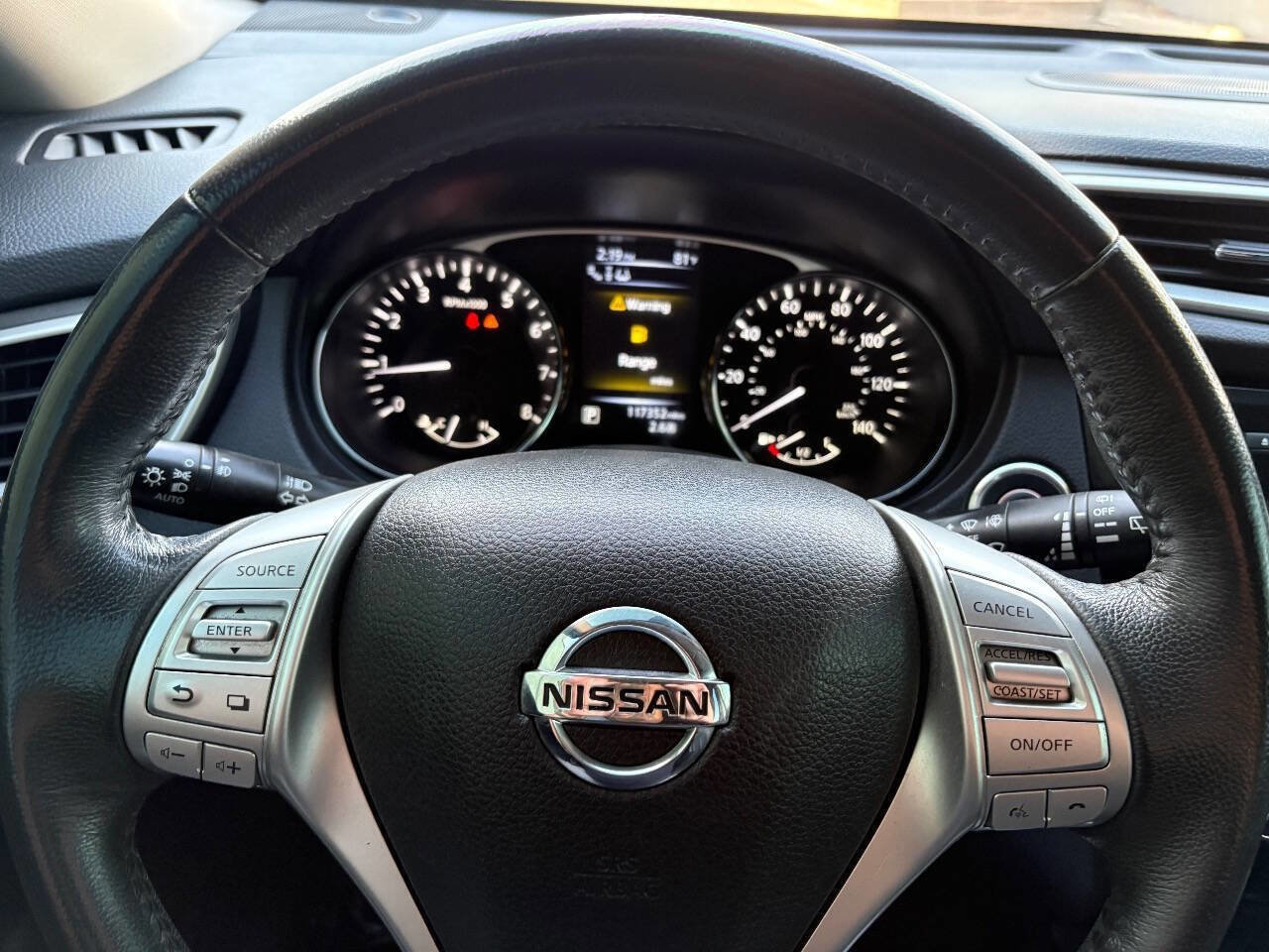 Used 2015 Nissan Rogue SL w/ SL Premium Package image 13