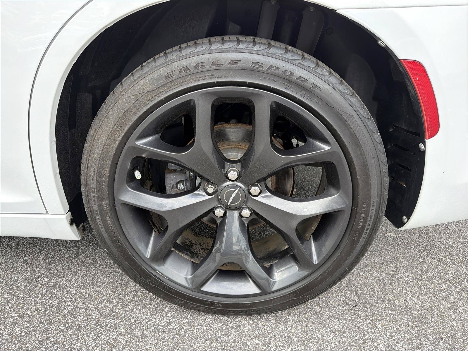 Used 2021 Chrysler 300 S RWD image 18