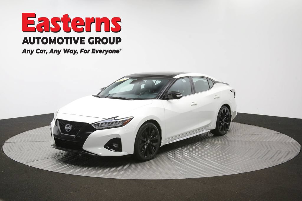 Used 2023 Nissan Maxima SR w/ Sport Mat Group FWD image 60