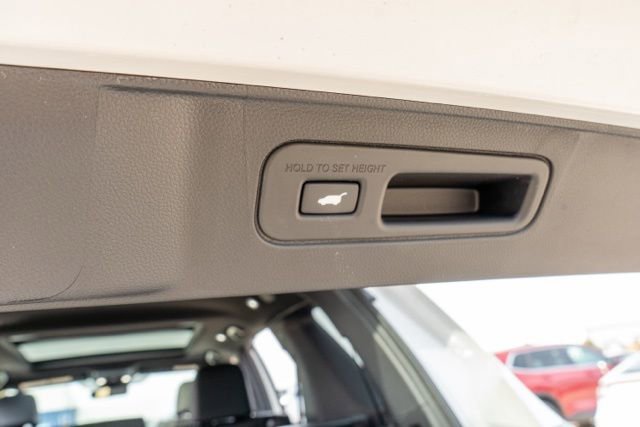 Used 2026 Honda Pilot Black Edition image 21