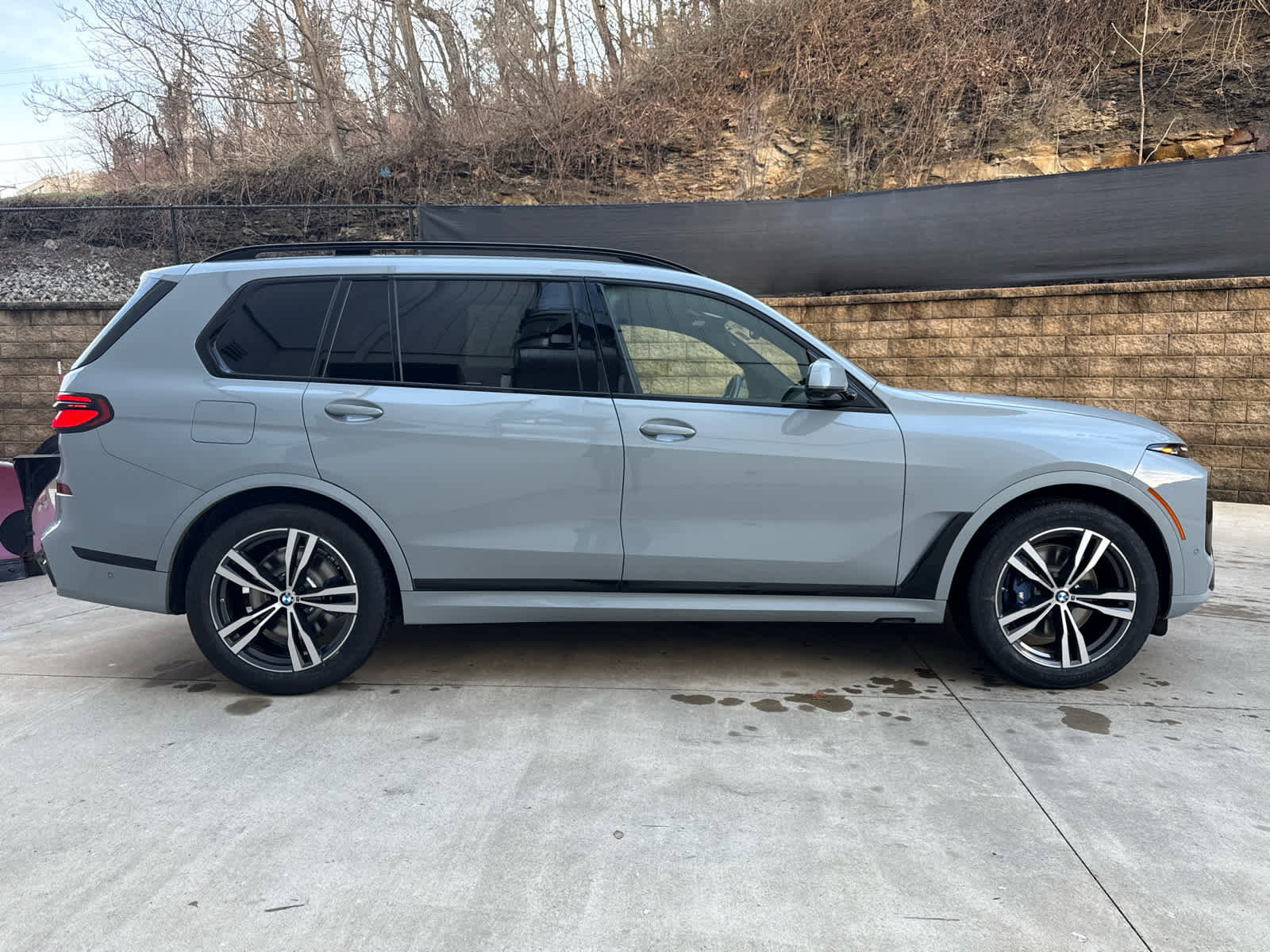 Certified 2023 BMW X7 xDrive40i w/ Executive Package image 7