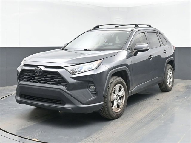 Used 2019 Toyota RAV4 XLE image 5