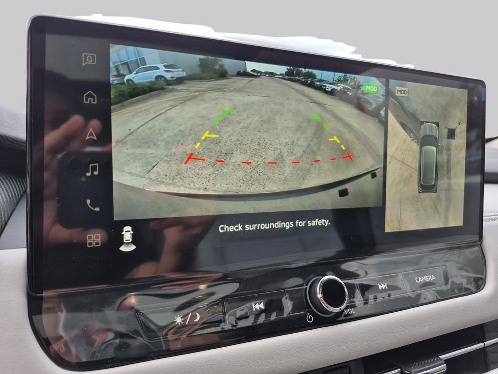 New 2025 Mitsubishi Outlander SEL image 18