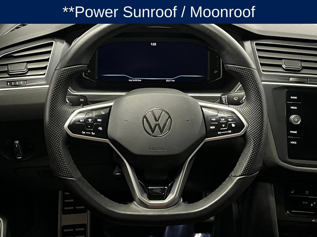 Used 2024 Volkswagen Tiguan SEL R-Line AWD/4WD image 9