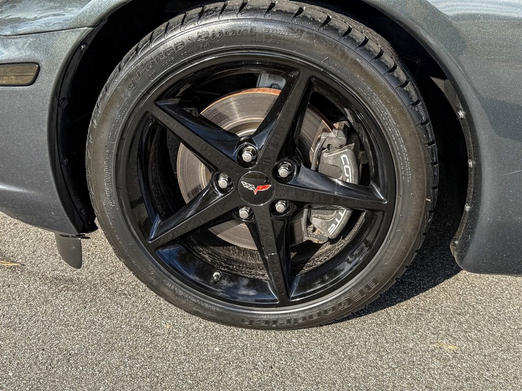 Used 2013 Chevrolet Corvette Convertible RWD image 20