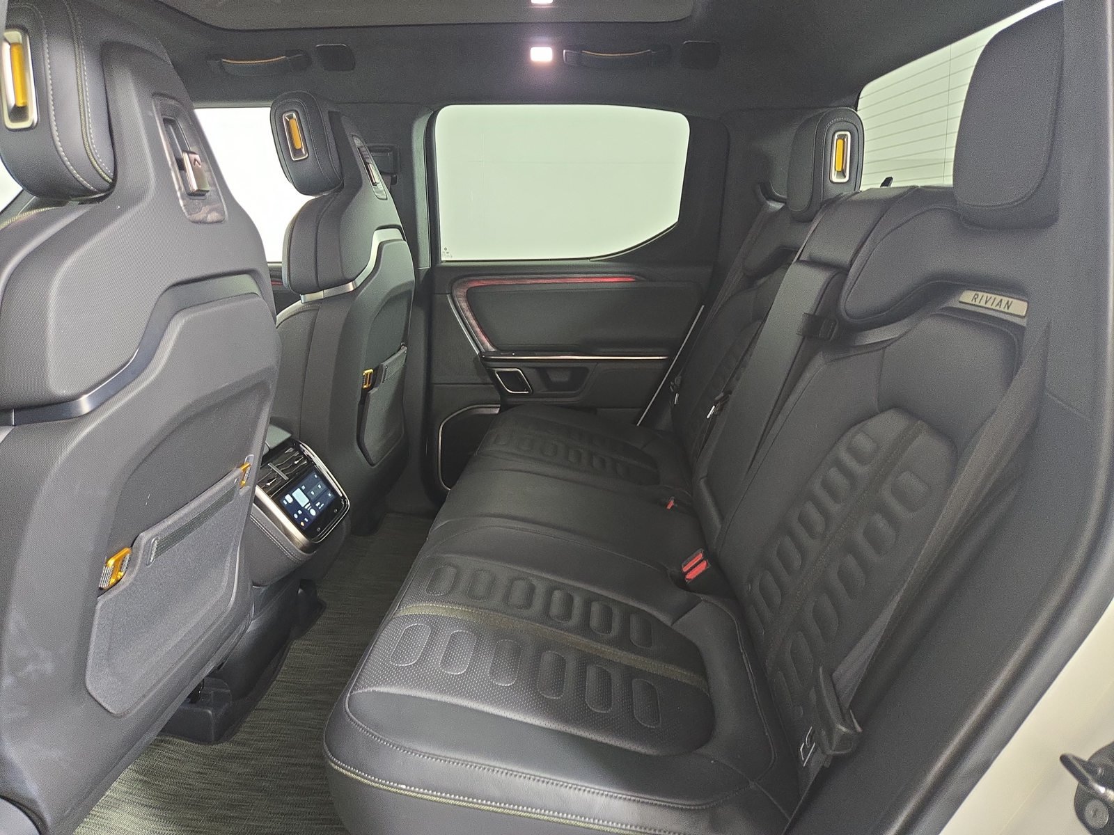 Used 2022 Rivian R1T Adventure AWD/4WD image 21