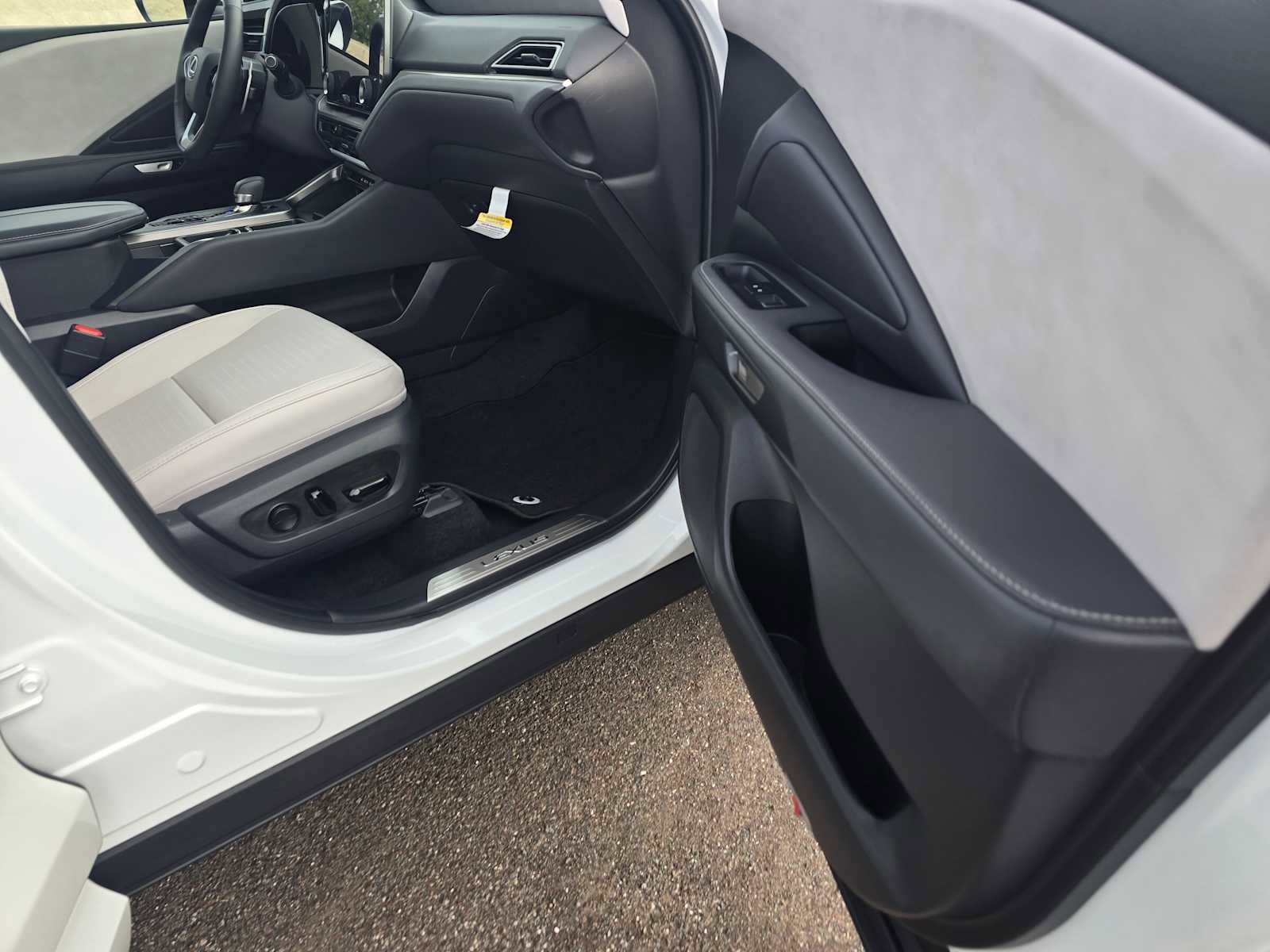 New 2026 Lexus TX 350 AWD image 10