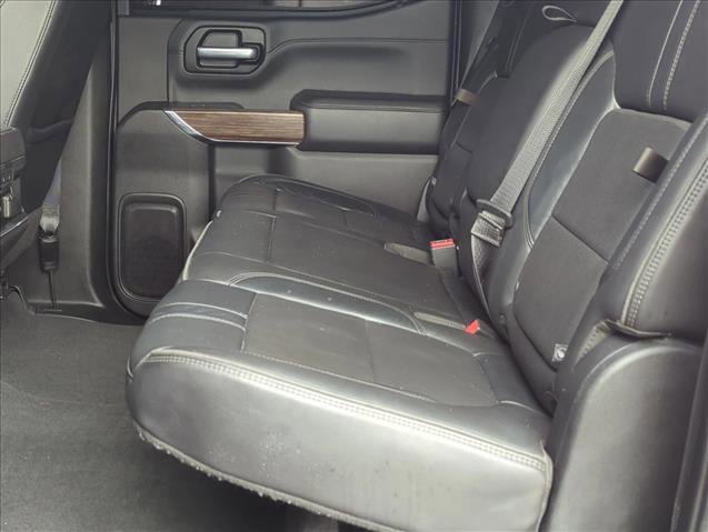 Used 2020 Chevrolet Silverado 1500 High Country w/ Technology Package image 16