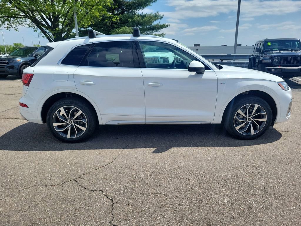 Used 2023 Audi Q5 2.0T Premium Plus AWD/4WD image 6