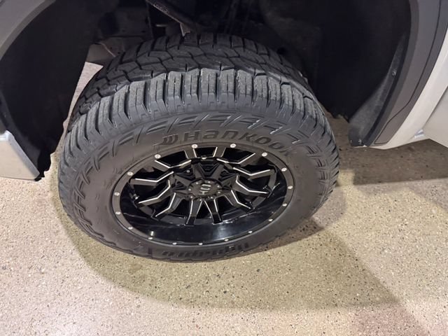 Used 2020 GMC Sierra 1500 Elevation AWD/4WD image 31