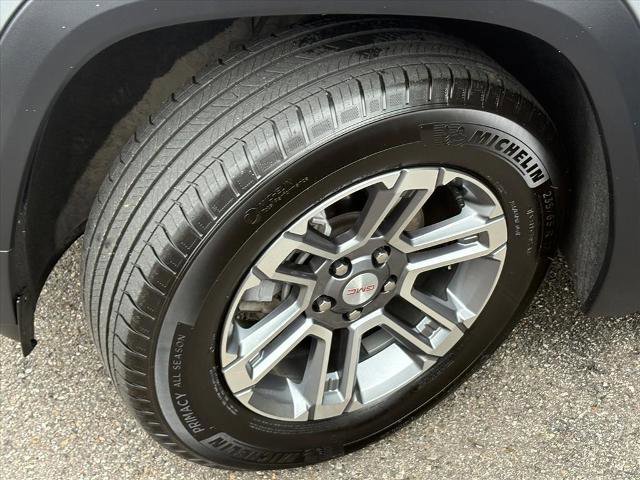 Certified 2025 GMC Terrain Elevation image 24