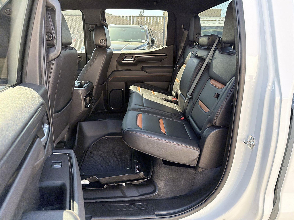 Used 2025 GMC Sierra 1500 AT4 AWD/4WD image 24