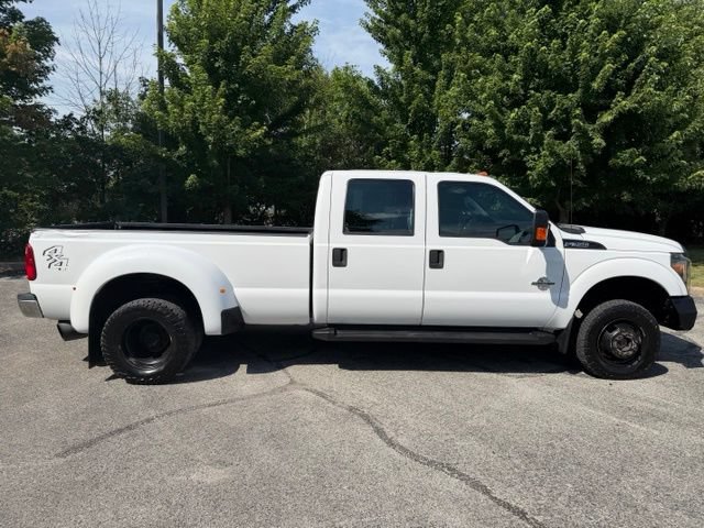 Used 2015 Ford F350 XL w/ Power Equipment Group AWD/4WD image 2