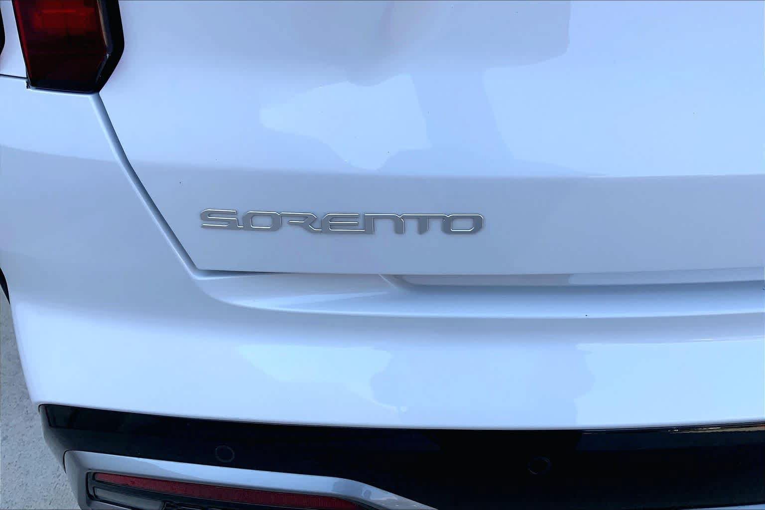 Used 2023 Kia Sorento EX FWD image 10