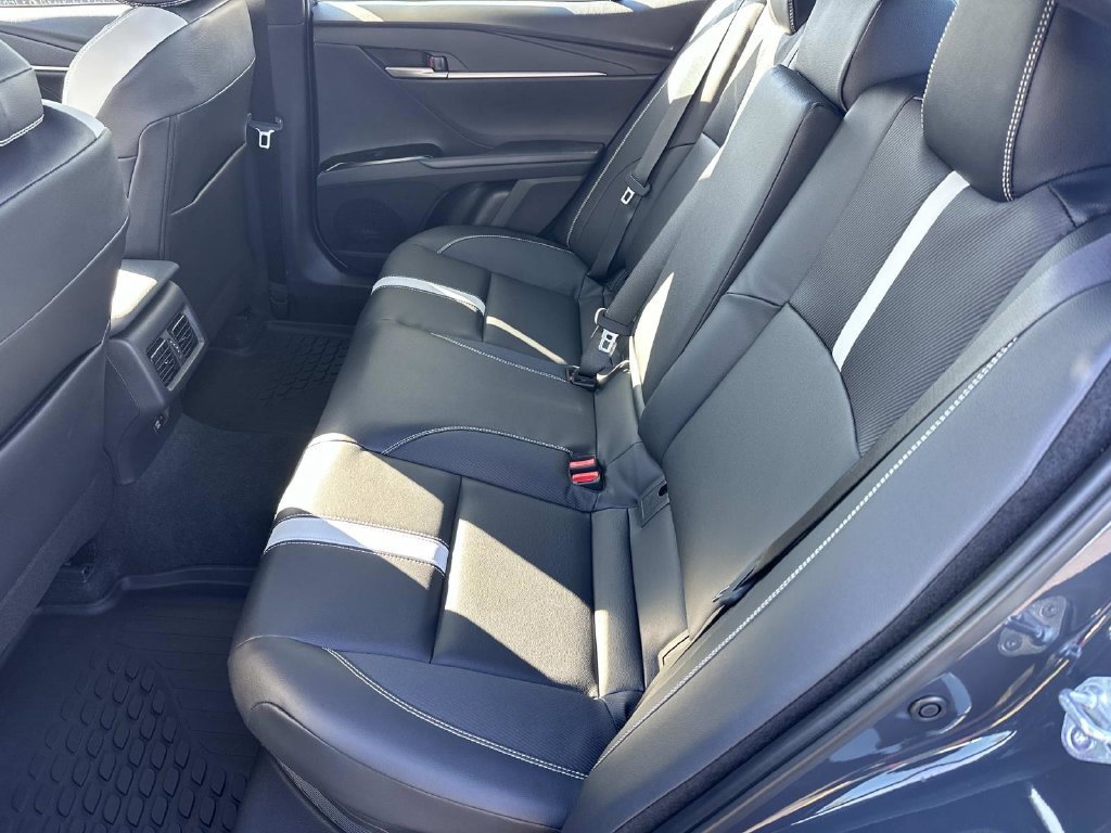 New 2026 Toyota Camry SE AWD/4WD image 11