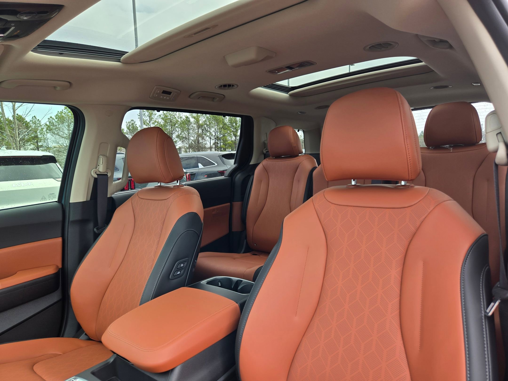 New 2026 Kia Carnival SX FWD image 23