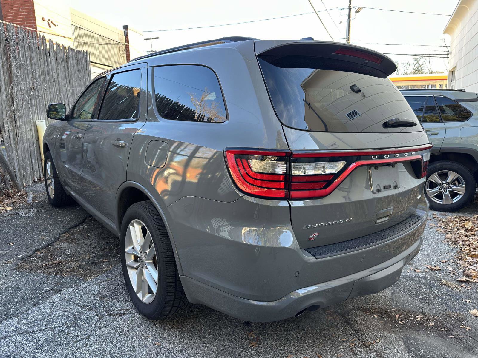 Used 2024 Dodge Durango GT image 4