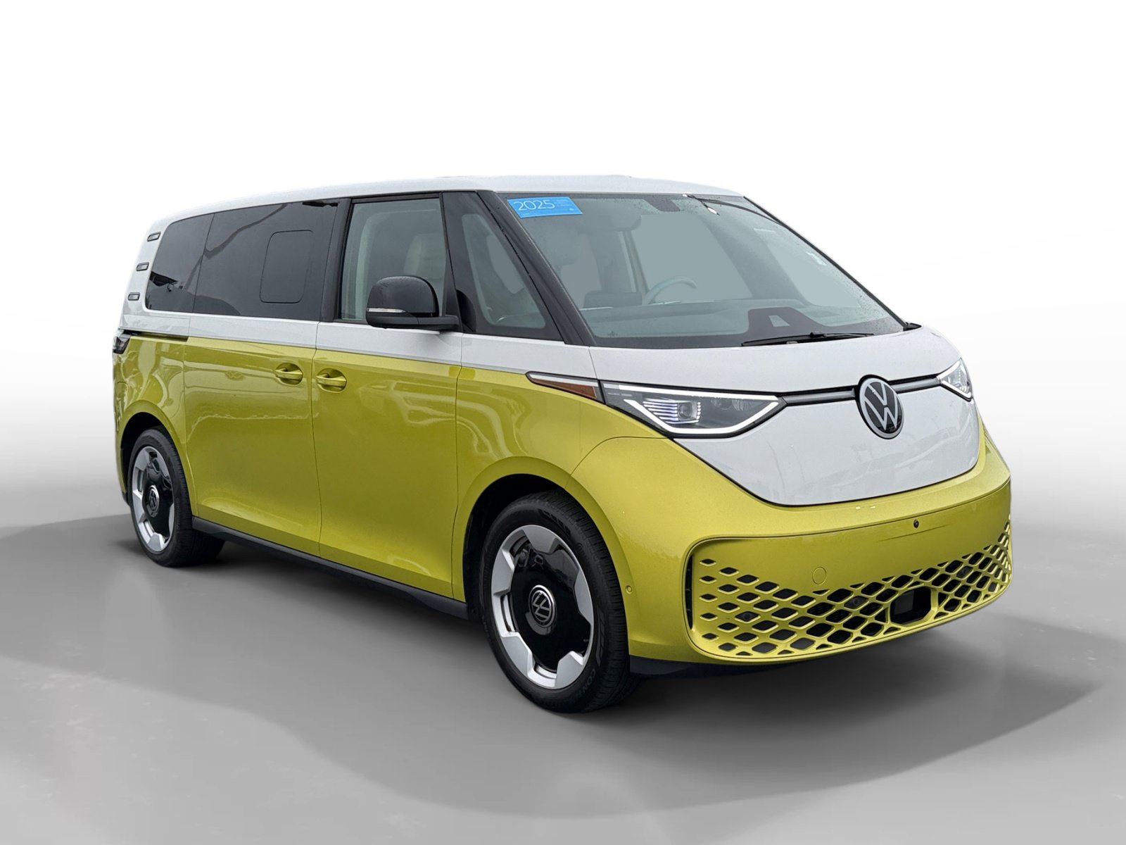 Certified 2025 Volkswagen ID. Buzz Pro S Plus AWD/4WD image 7