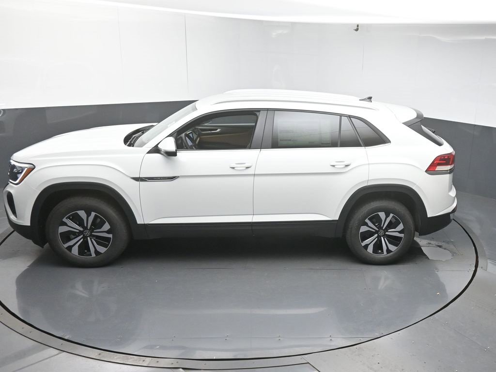 New 2026 Volkswagen Atlas Cross Sport SE image 46