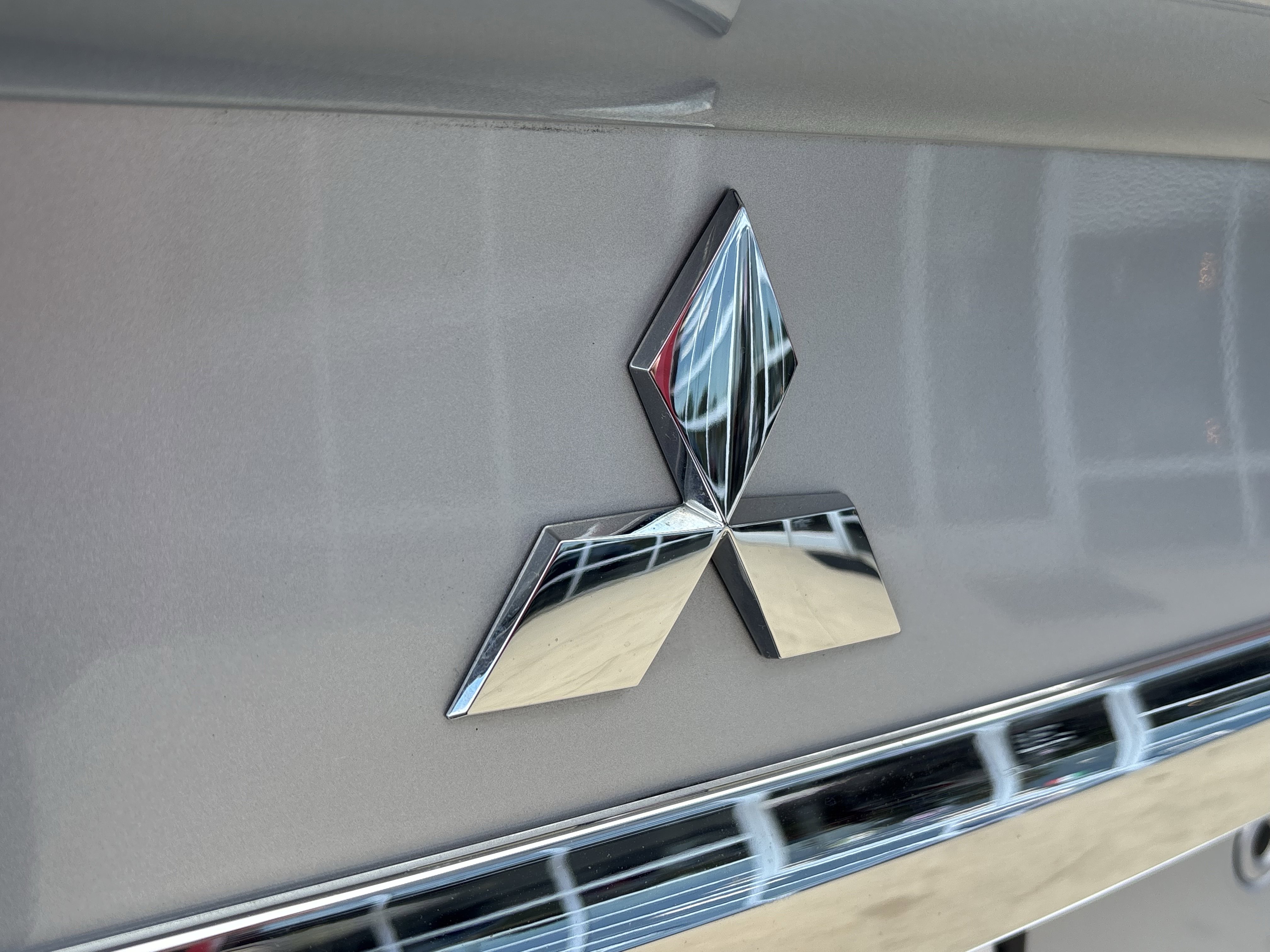 Used 2024 Mitsubishi Mirage G4 SE FWD image 14