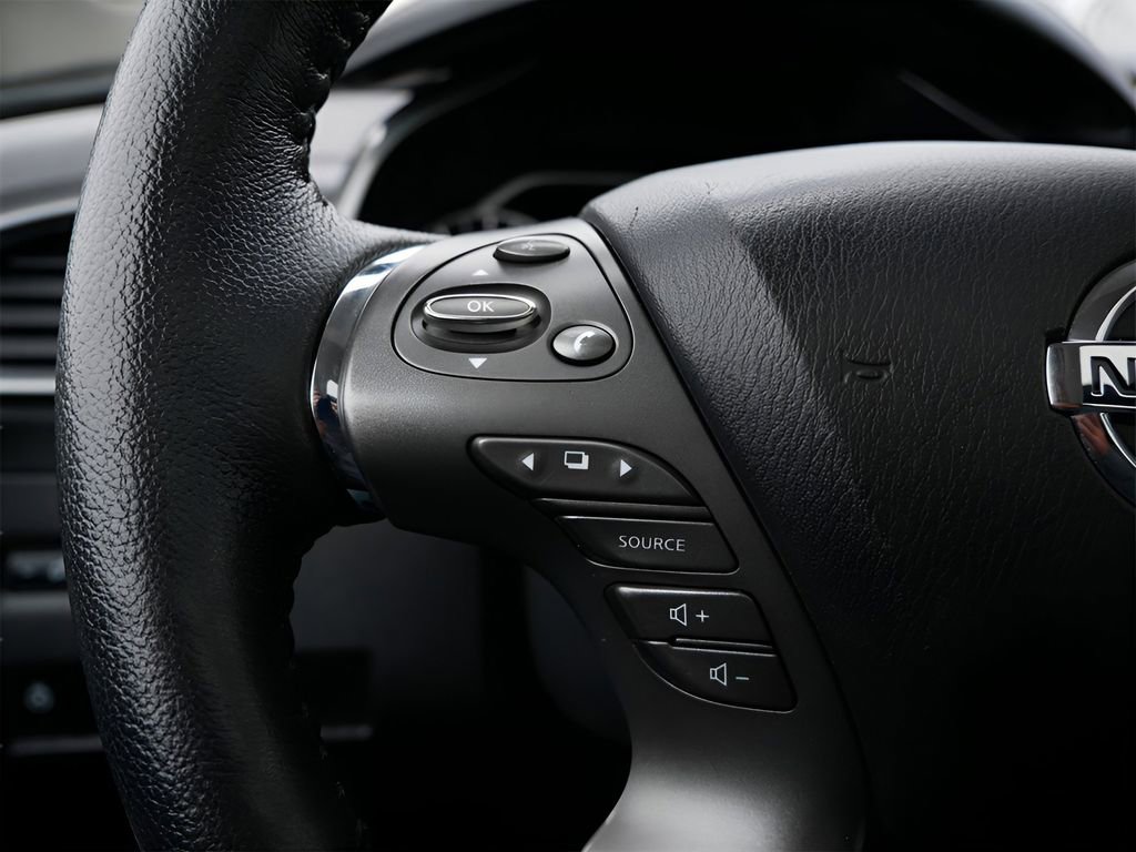 Used 2021 Nissan Murano SL w/ SL Moonroof Package image 19