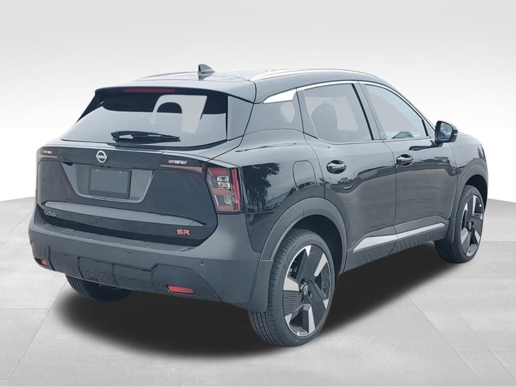 New 2026 Nissan Kicks SR image 4