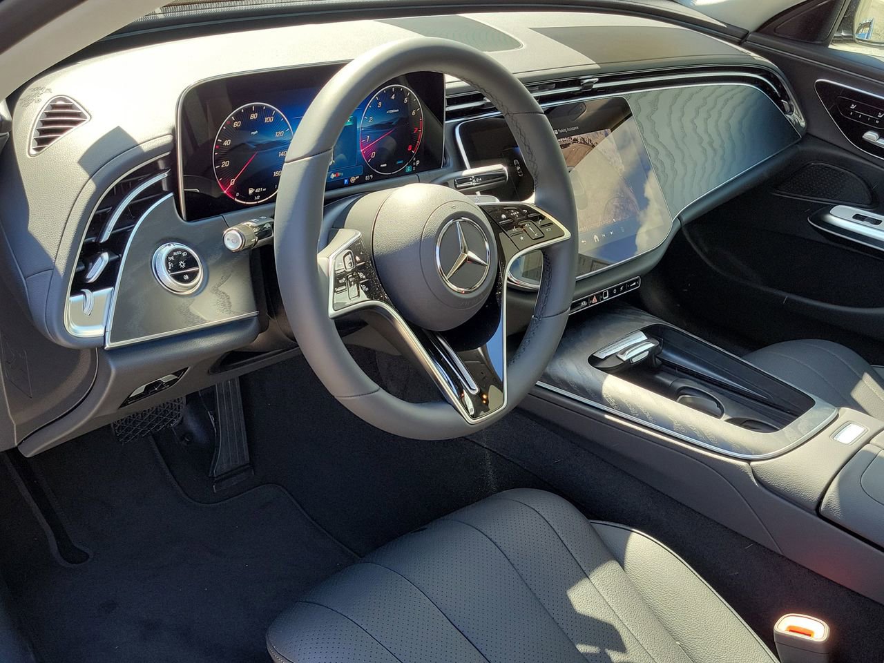 New 2026 Mercedes-Benz E 350 Sedan image 21