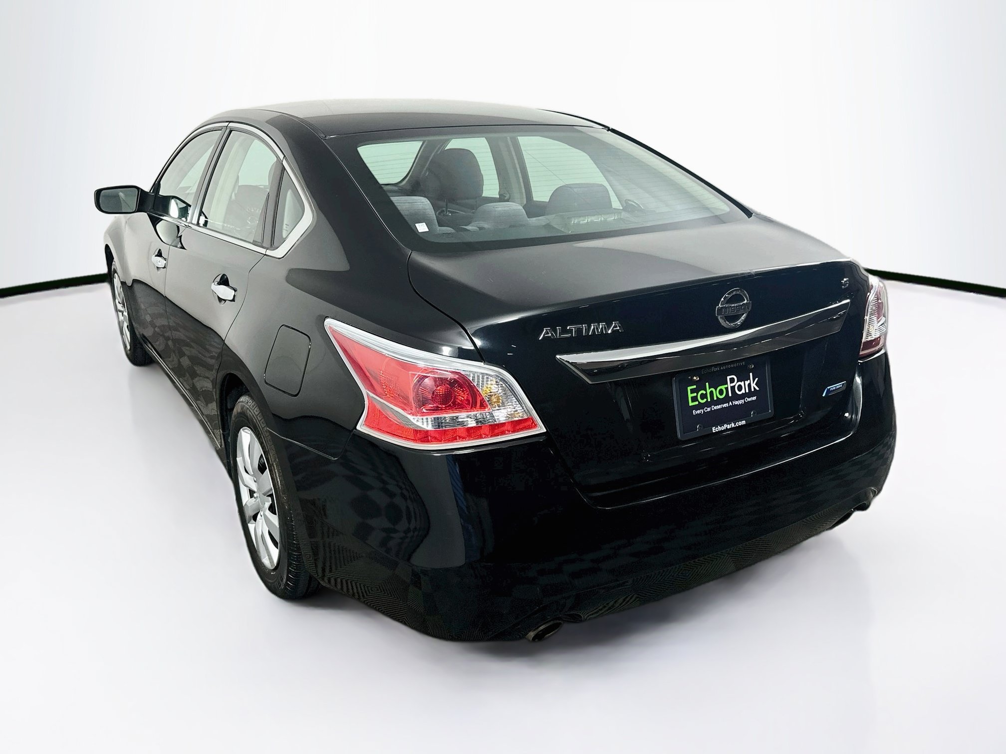 Used 2013 Nissan Altima 2.5 S FWD image 5