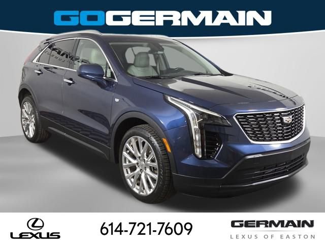 Used 2019 Cadillac XT4 Luxury w/ Cold Weather Package image 4