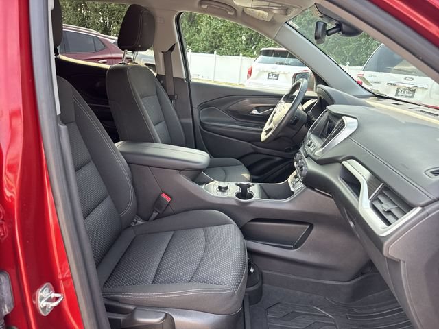 Used 2024 GMC Terrain SLE w/ Driver Convenience Package FWD image 26