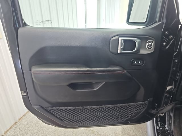 Used 2018 Jeep Wrangler Unlimited Rubicon AWD/4WD image 10