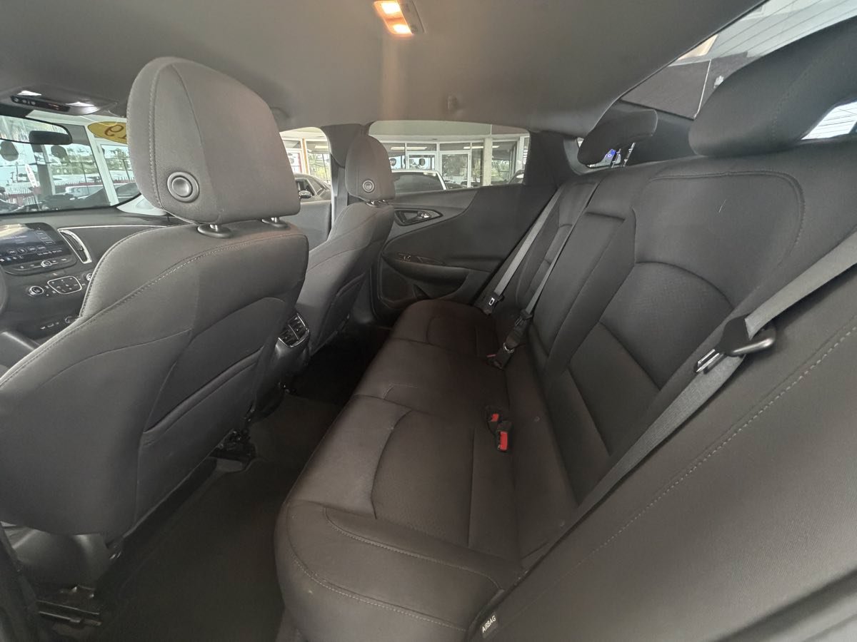 Used 2019 Chevrolet Malibu LT FWD image 25