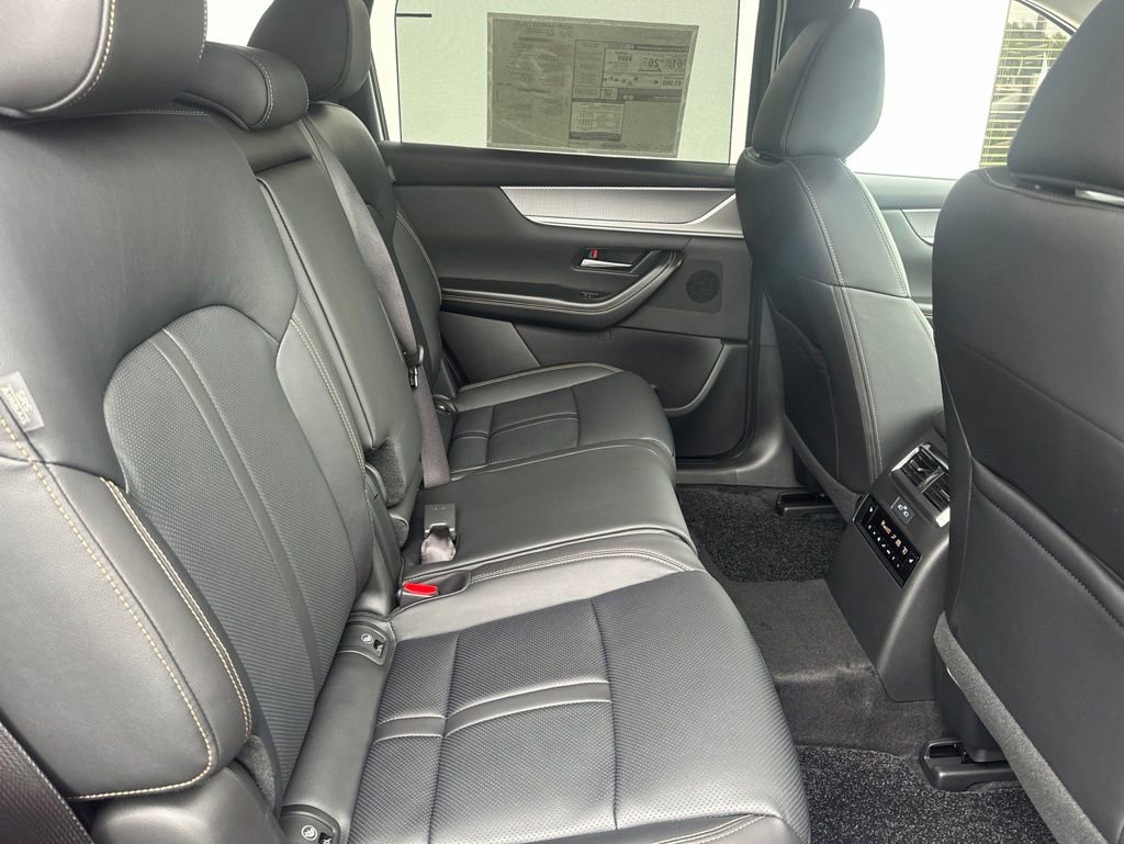 New 2026 MAZDA CX-70 SC AWD/4WD image 18