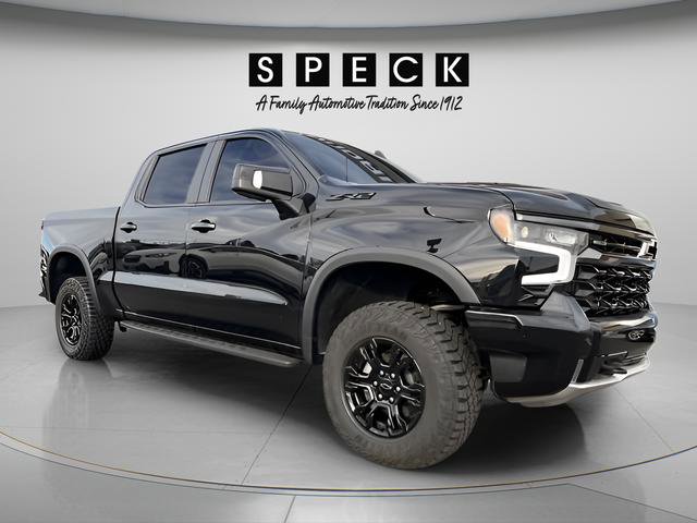 Used 2024 Chevrolet Silverado 1500 ZR2 w/ Technology Package image 7