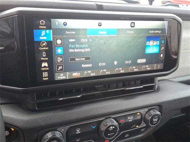 Used 2024 Jeep Wrangler Sport S image 15