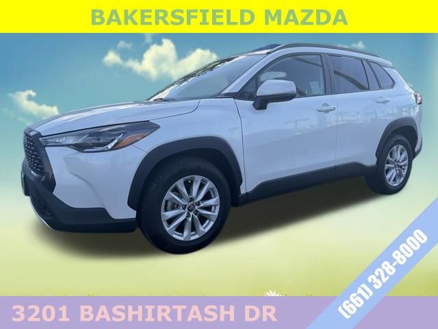 Used 2024 Toyota Corolla Cross LE AWD/4WD image 1