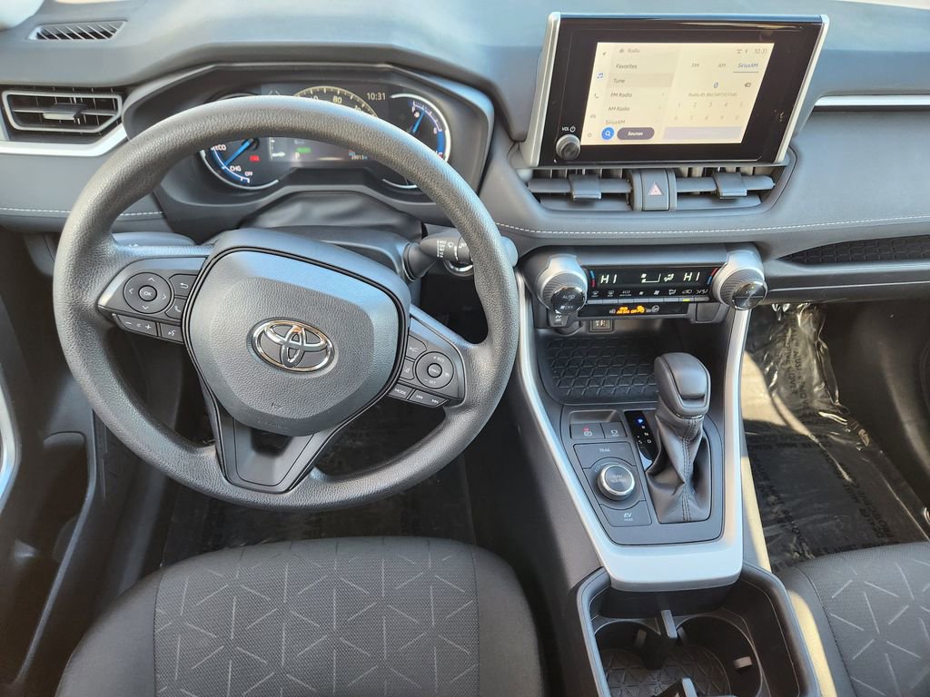 Used 2024 Toyota RAV4 XLE image 2