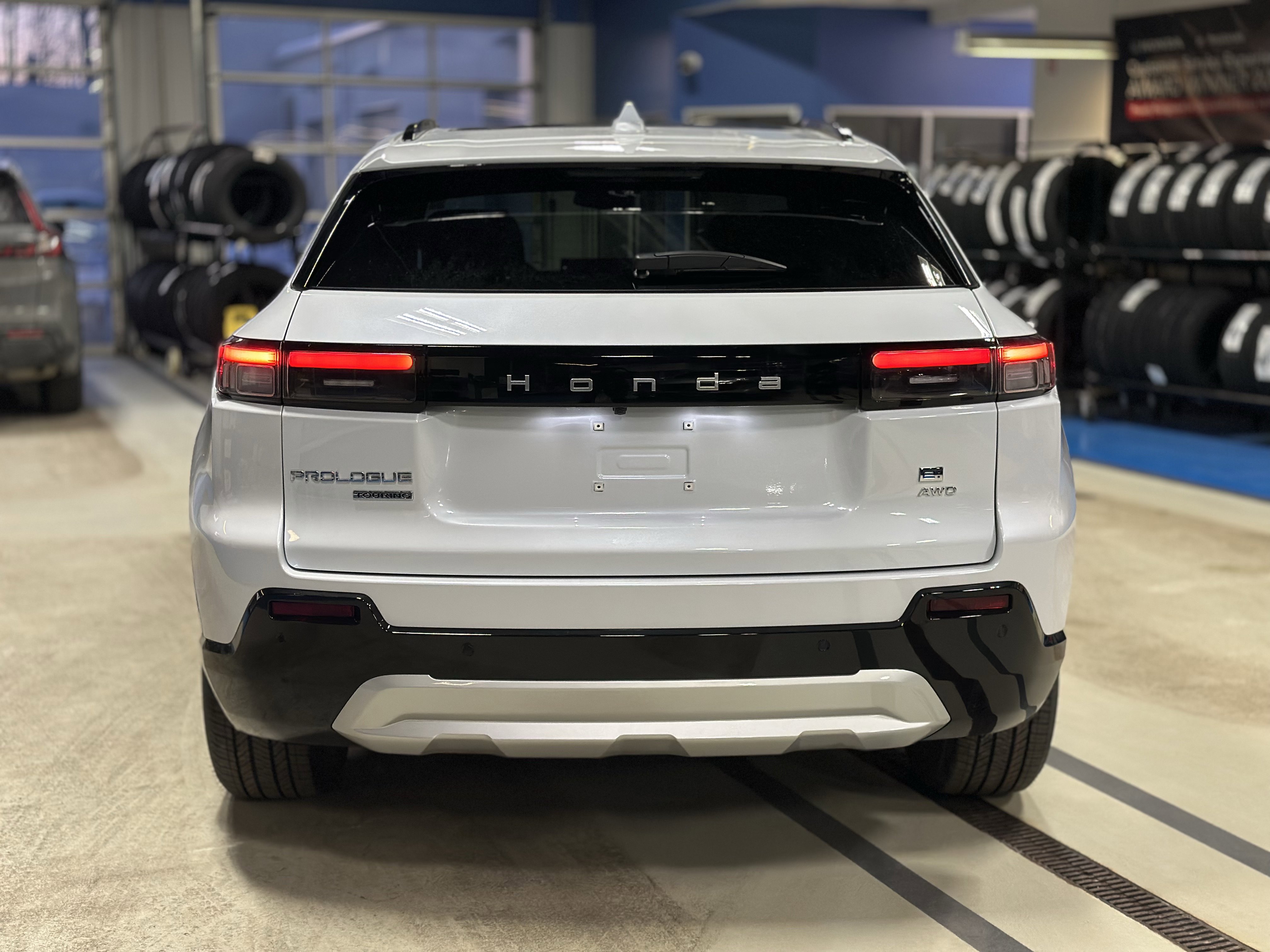 New 2026 Honda Prologue Touring image 5