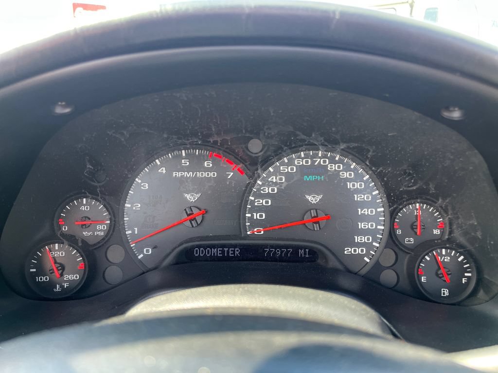Used 2001 Chevrolet Corvette Convertible w/ Preferred Equipment Group2 RWD image 19
