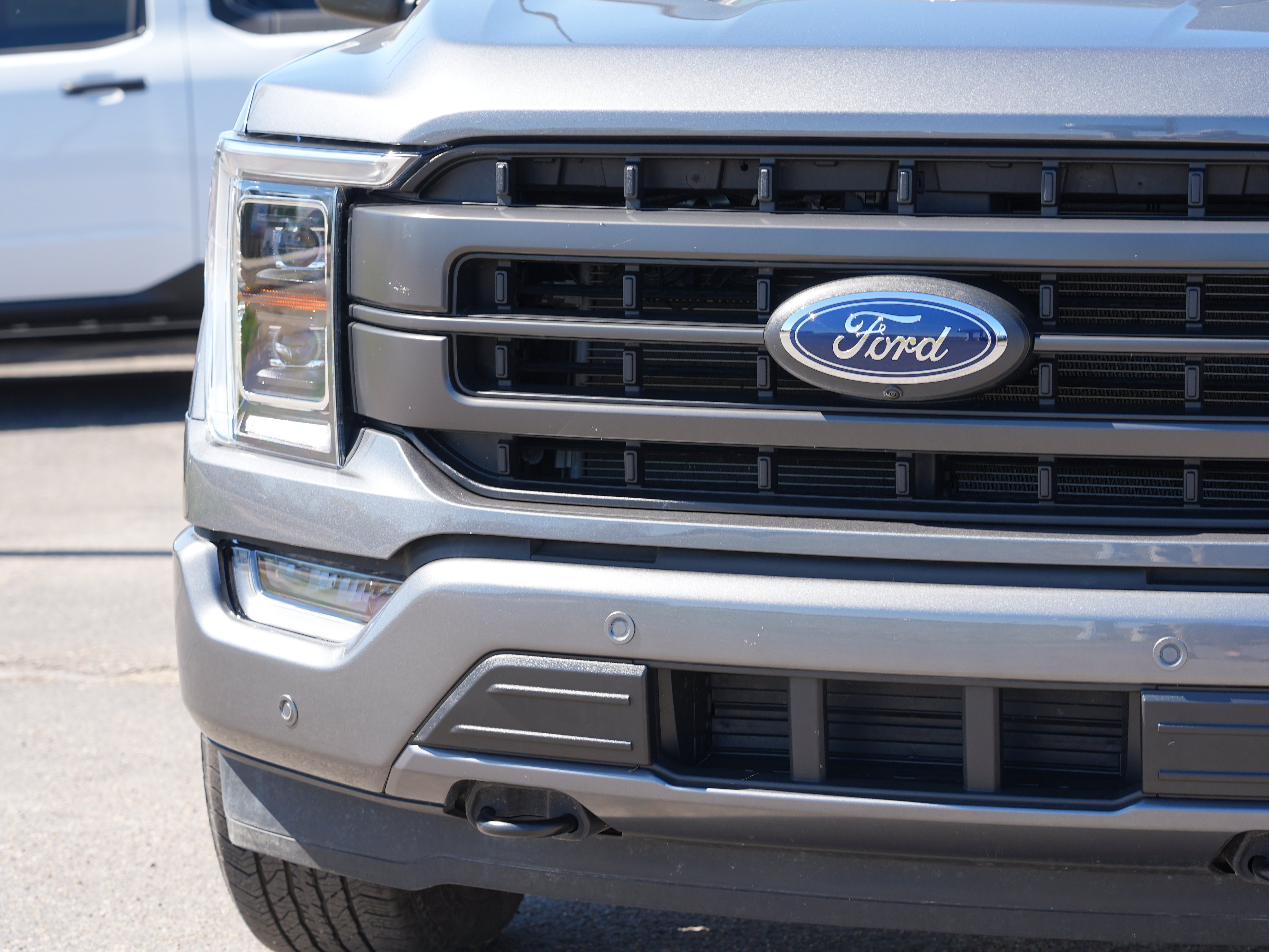 Used 2023 Ford F150 Lariat w/ Equipment Group 502A High AWD/4WD image 11