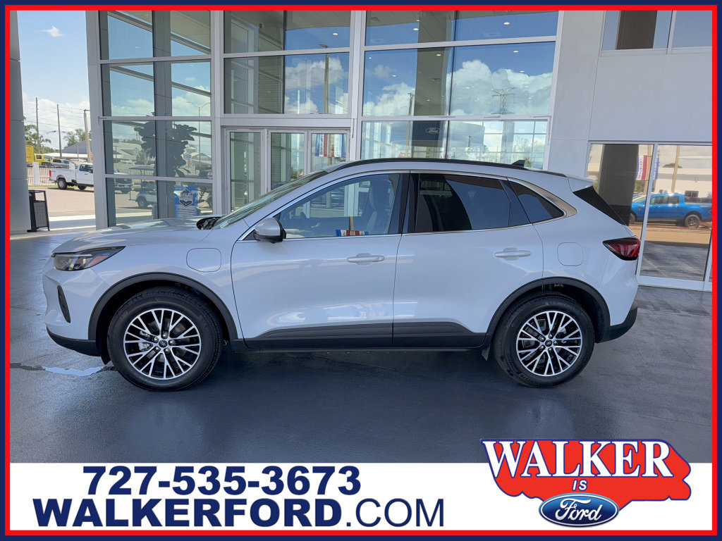 Certified 2025 Ford Escape SE w/ PHEV Premium Package FWD image 1