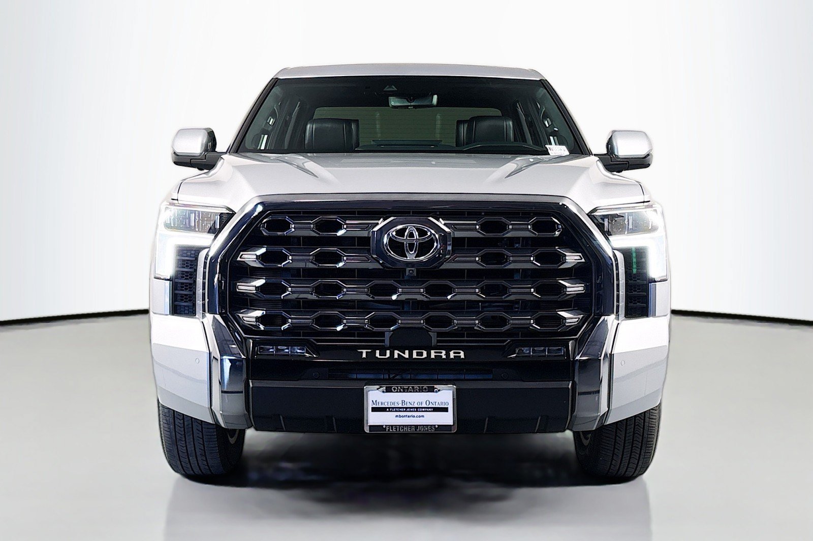 Used 2024 Toyota Tundra Platinum AWD/4WD image 3