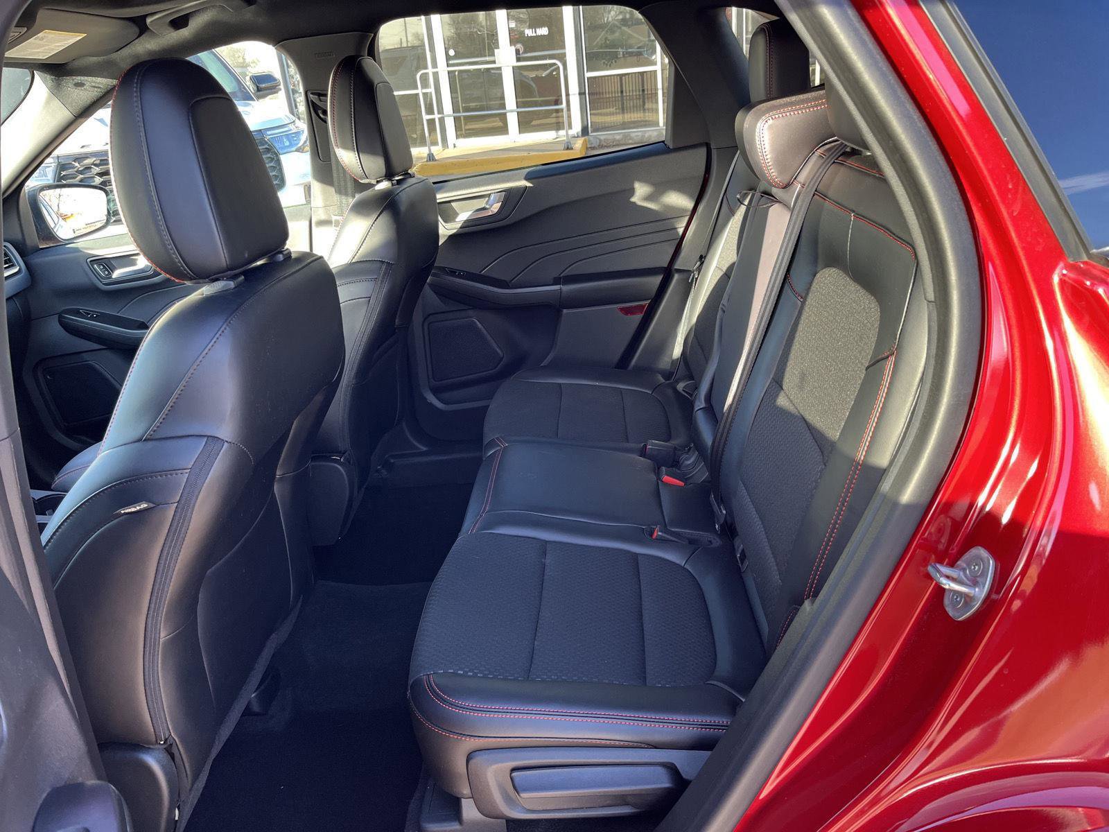 Used 2023 Ford Escape ST-Line w/ Tech Pack #1 image 13