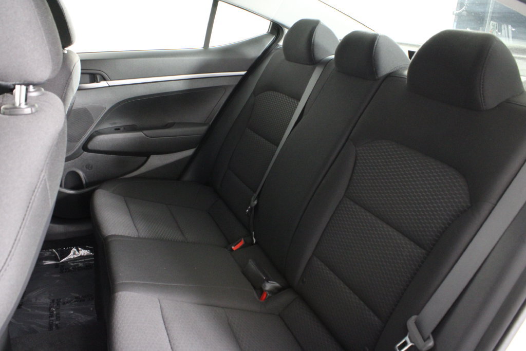 Used 2019 Hyundai Elantra SE w/ Cargo Package FWD image 21